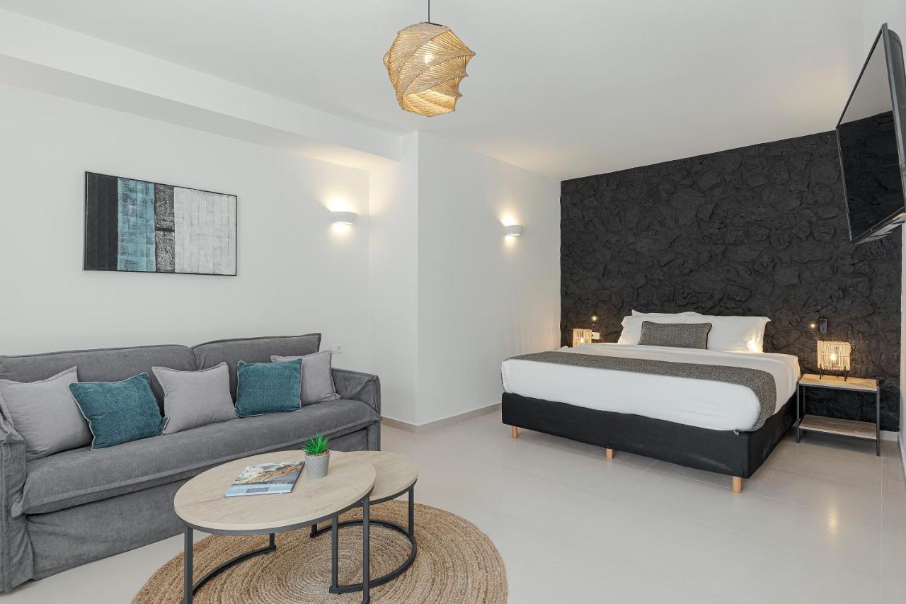 Onyx Hotel & Suites カルテラドス エクステリア 写真